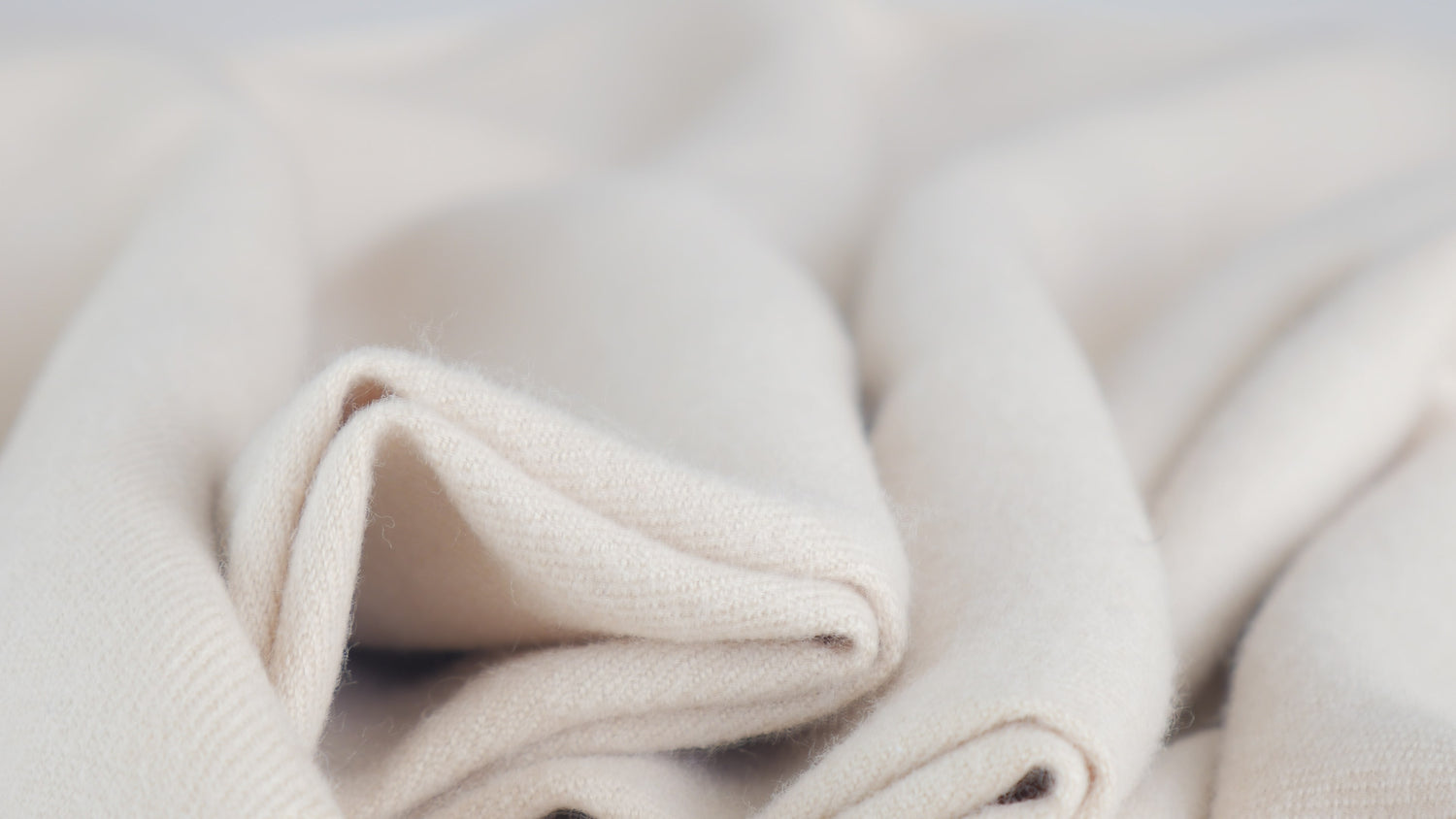 cashmere scarf beige for women Doux Cachemire