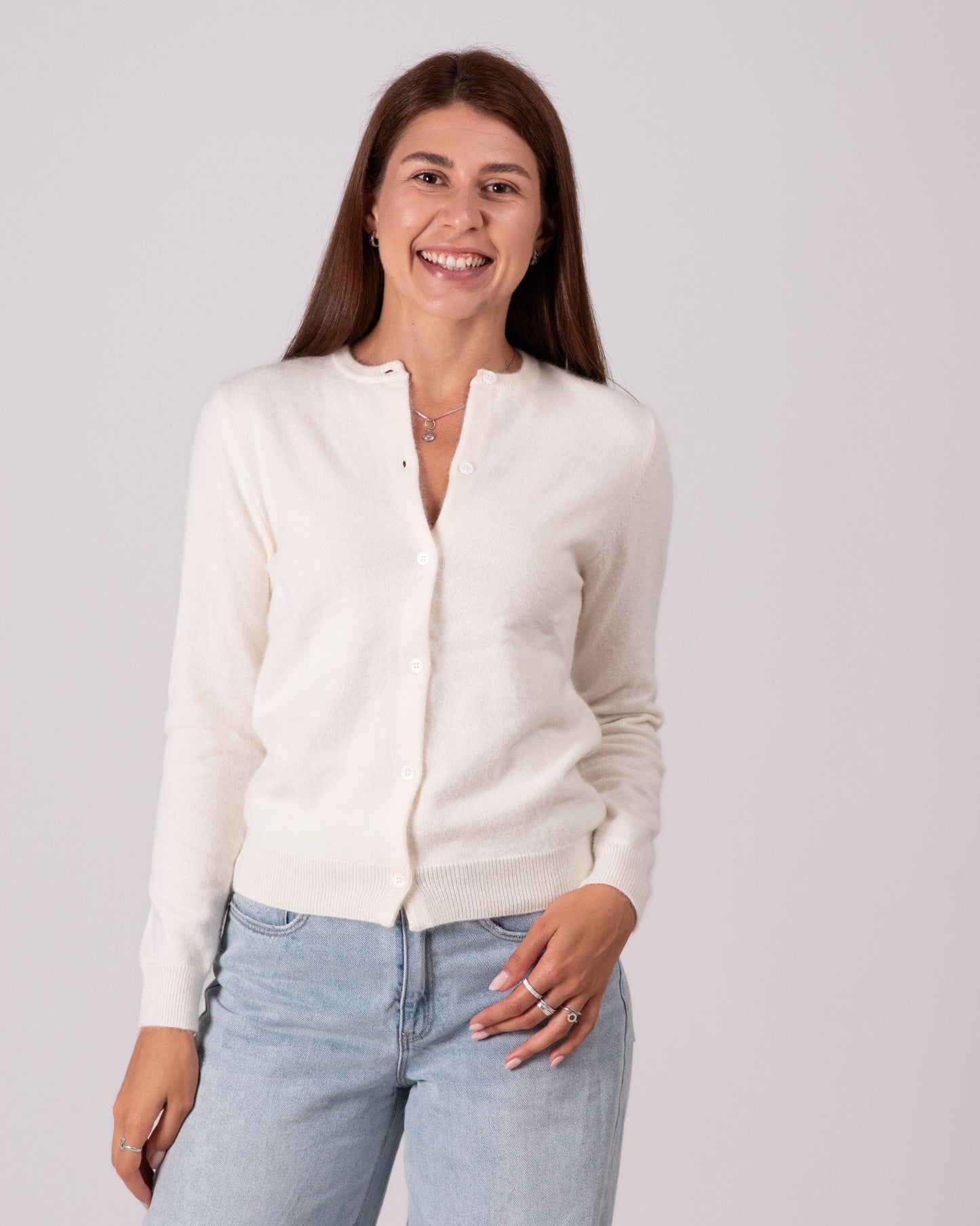 Elfenbein - Masha ist 1,74 m groß und trägt Größe S