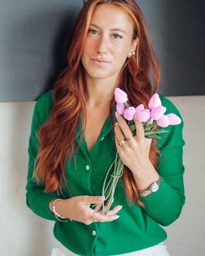 Grün - Vera ist 1,70 m groß und trägt Größe S