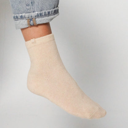 Kurze Kaschmirsocken Beige
