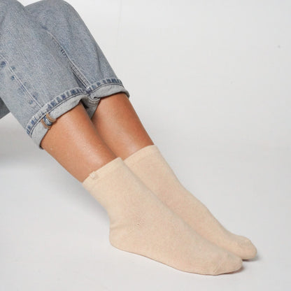 Kurze Kaschmirsocken Beige
