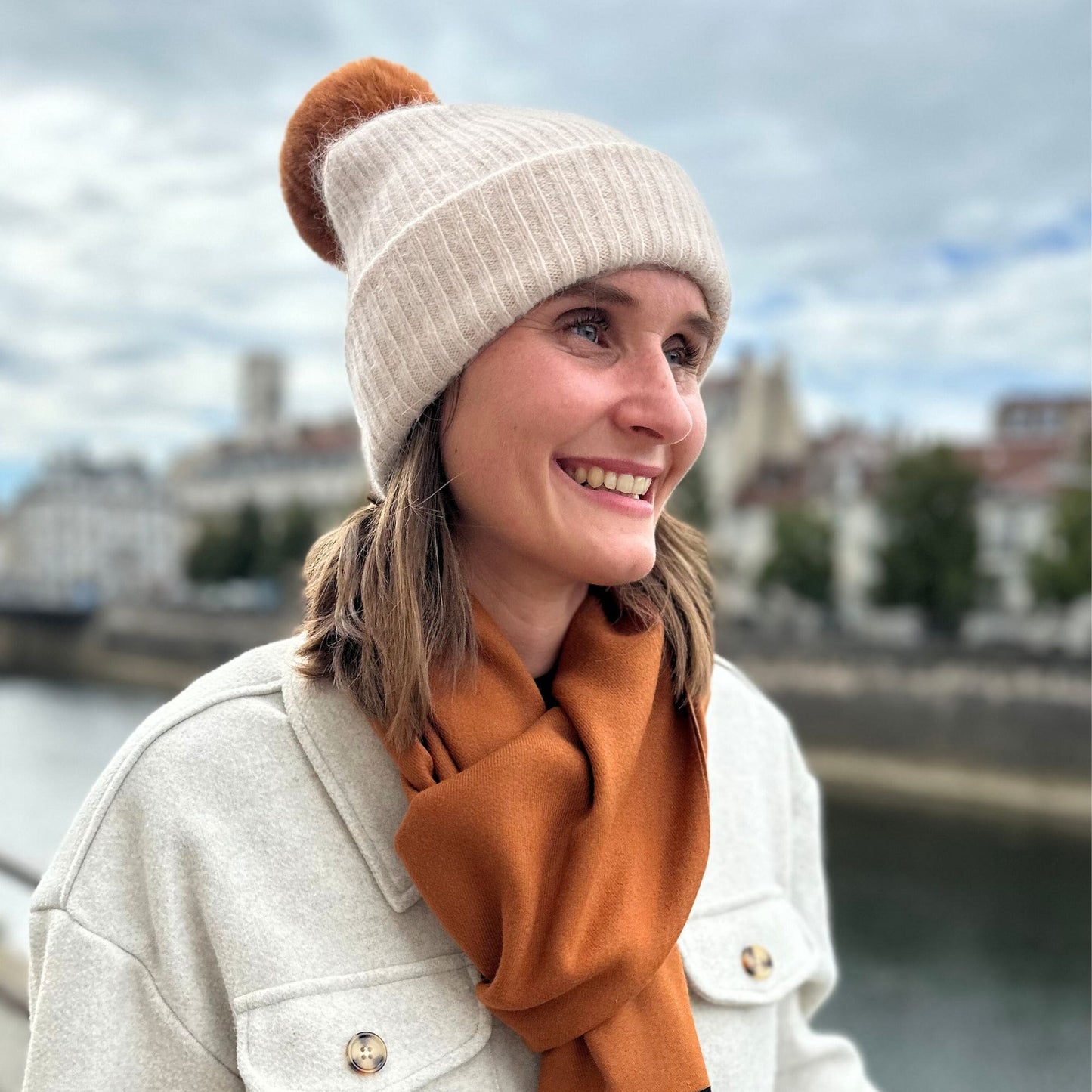 Choose a cashmere scarf