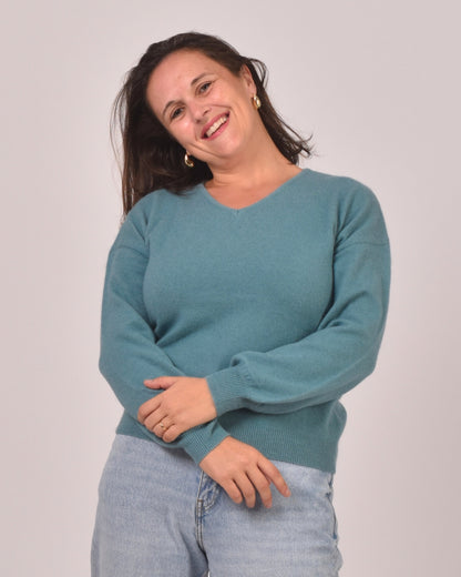 Blau - Aurelie ist 1,65 m groß und trägt Größe L