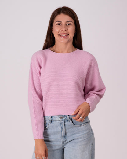 Puderrosa - Masha ist 1,74 m groß und trägt Größe S