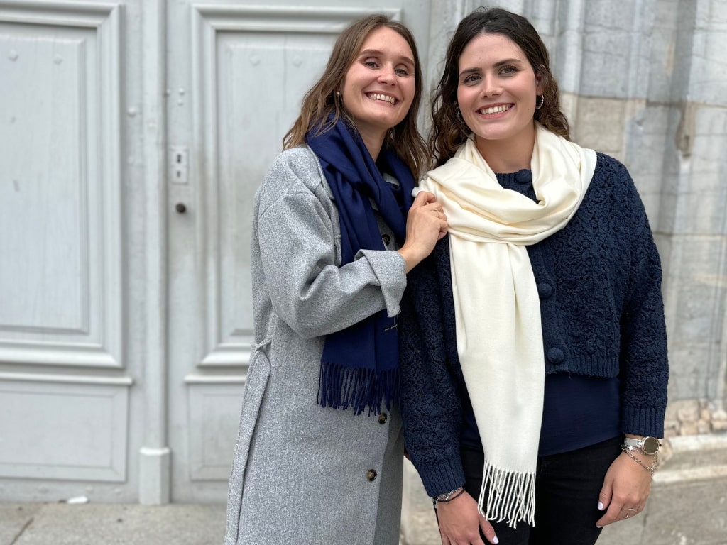 Navy blue and ivory cashmere scarf