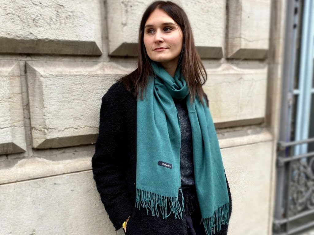 Fir green cashmere scarf