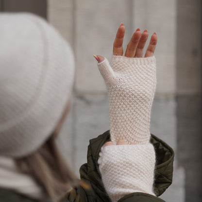 Kaschmir-Trio — Schal + Mütze + Stulpen | Beige und Kupfer