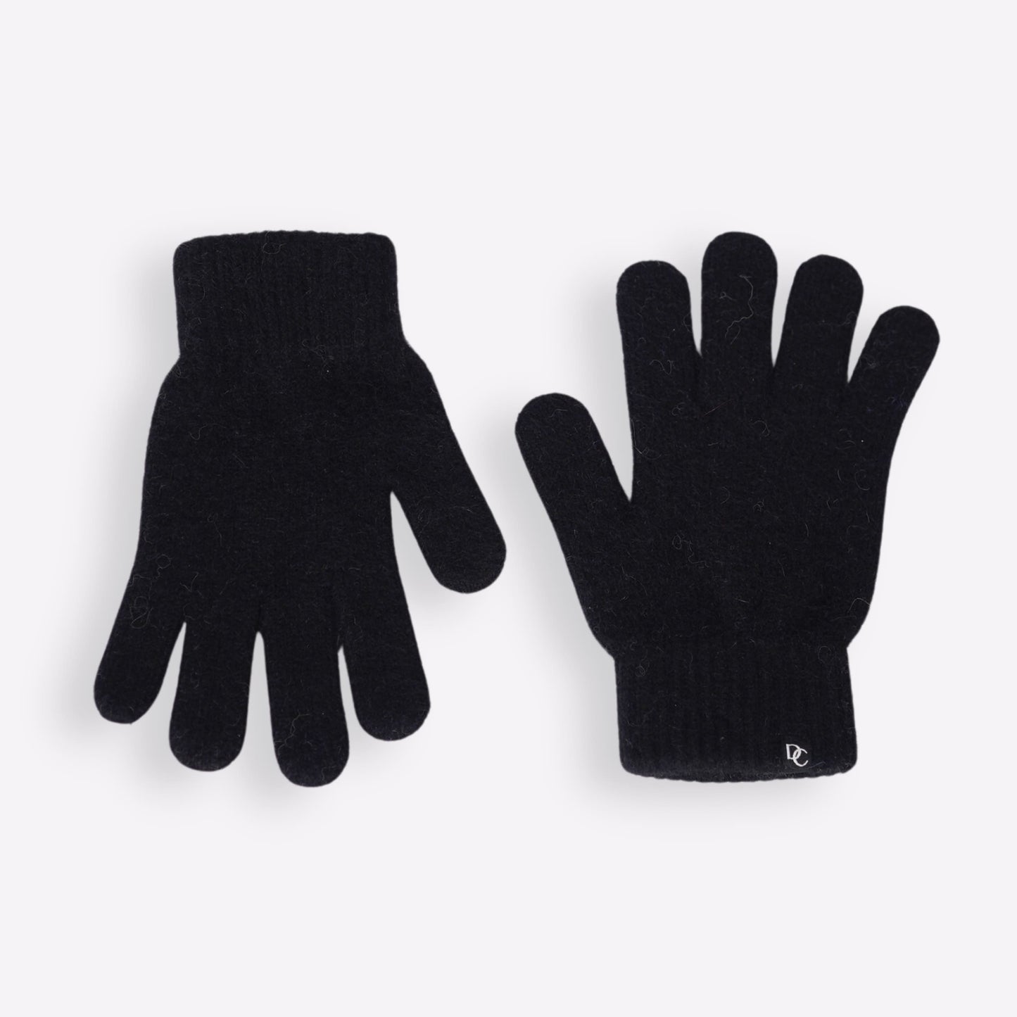 Black cashmere gloves