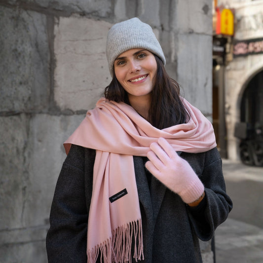 Cashmere trio — scarf + hat + gloves | Powder pink and heather grey