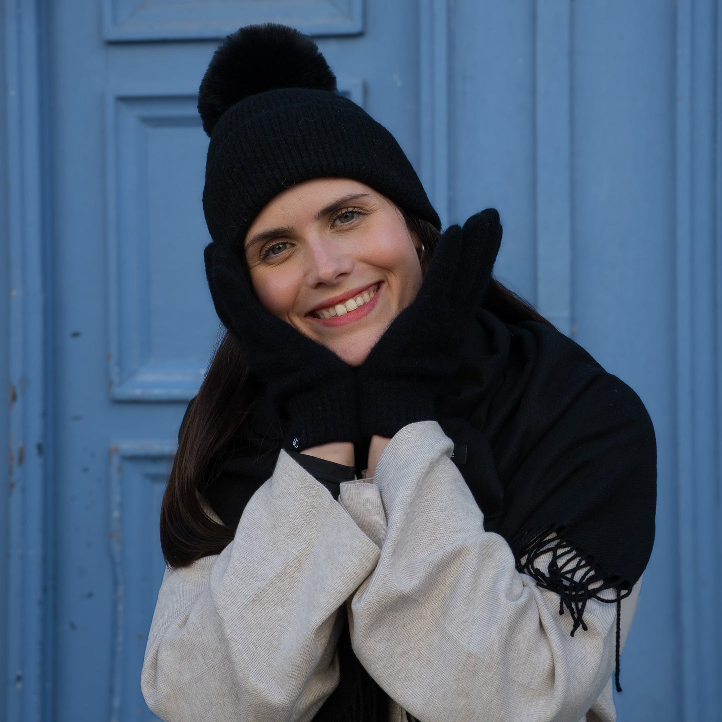 Kaschmir-Trio — Schal + Mütze + Handschuhe | Schwarz