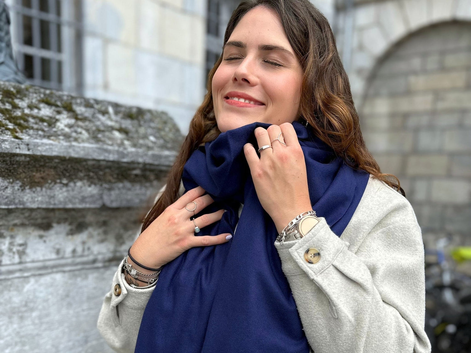 Navy blue cashmere scarf