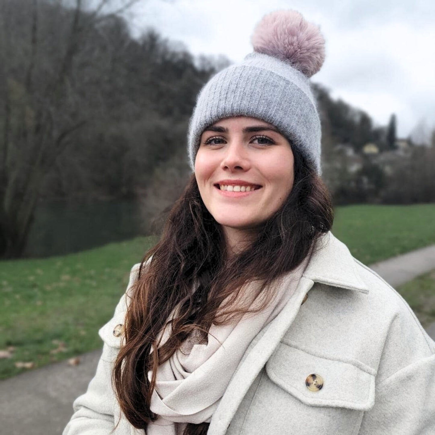 Choose a cashmere scarf