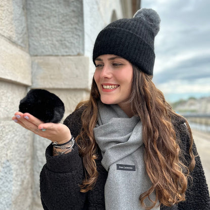 Choose a cashmere scarf