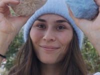 Blue cashmere hat with pompon | Ultra warm